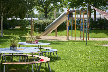 … bieten Raum für Naturbeobachtungen und kreatives Spielen