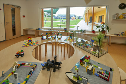 Stein auf Stein - das Legozimmer im Hort