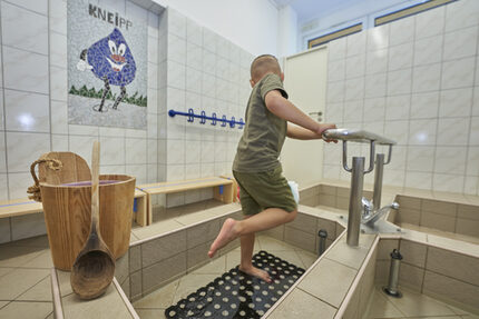 Wasserbecken für Kniegüsse oder zum Wassertreten